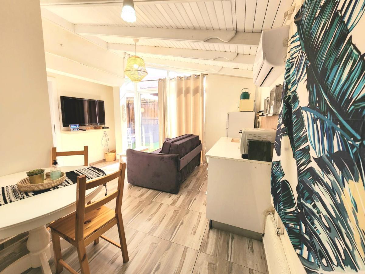 Sunshine Suite Boutique Only 5 Min Walk To The Beach - By Seaelo Эйлат Экстерьер фото