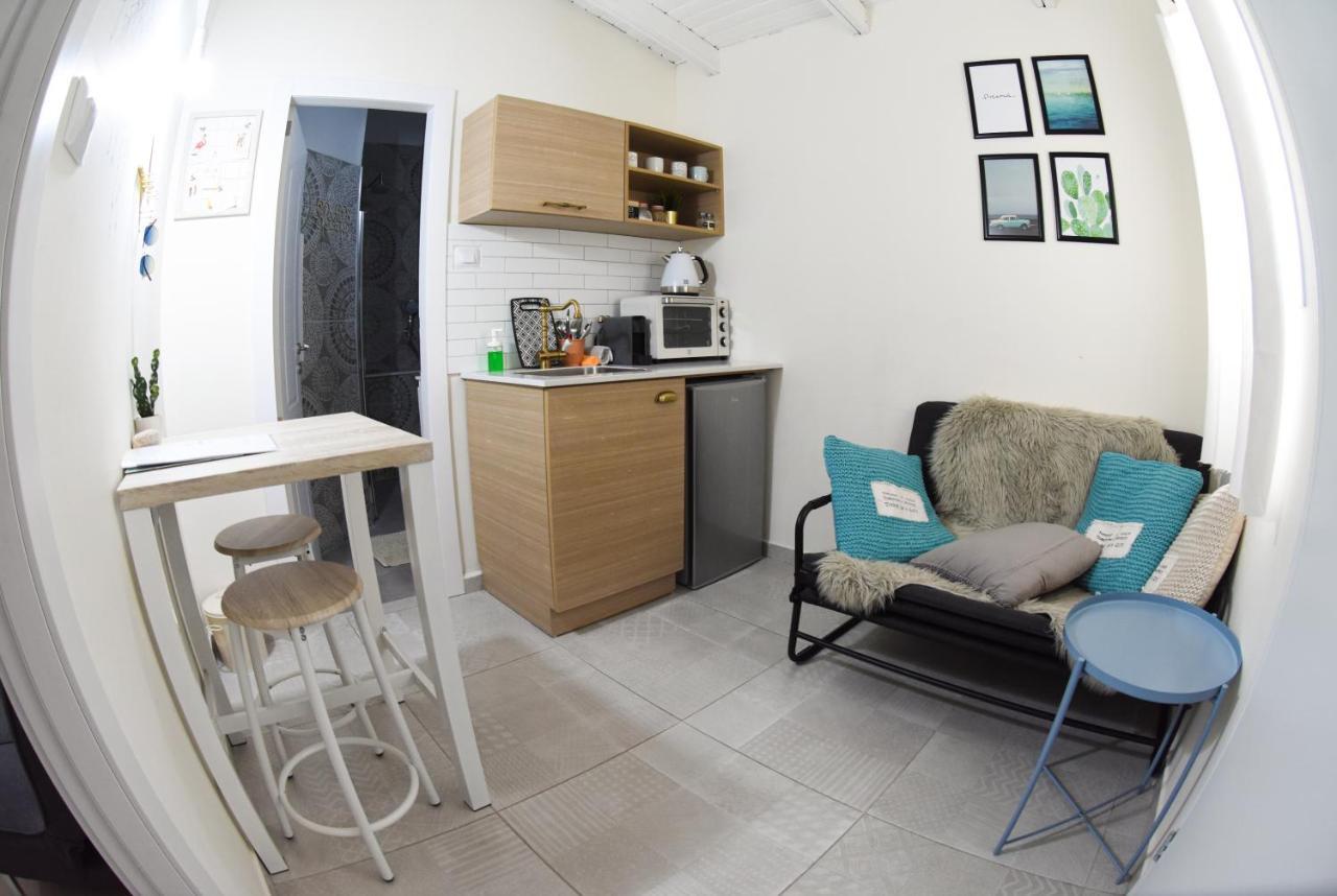 Sunshine Suite Boutique Only 5 Min Walk To The Beach - By Seaelo Эйлат Экстерьер фото