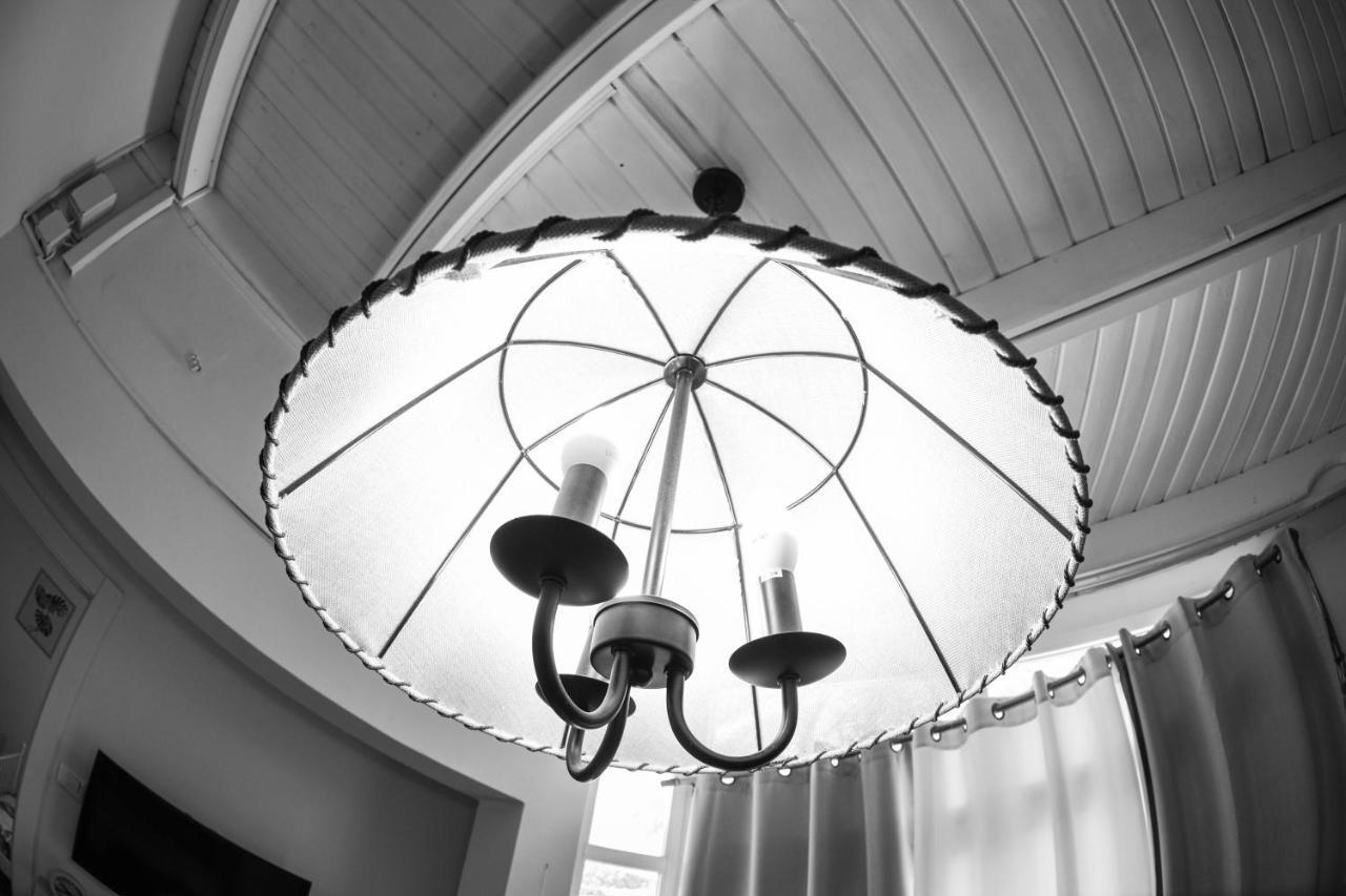 Sunshine Suite Boutique Only 5 Min Walk To The Beach - By Seaelo Эйлат Экстерьер фото